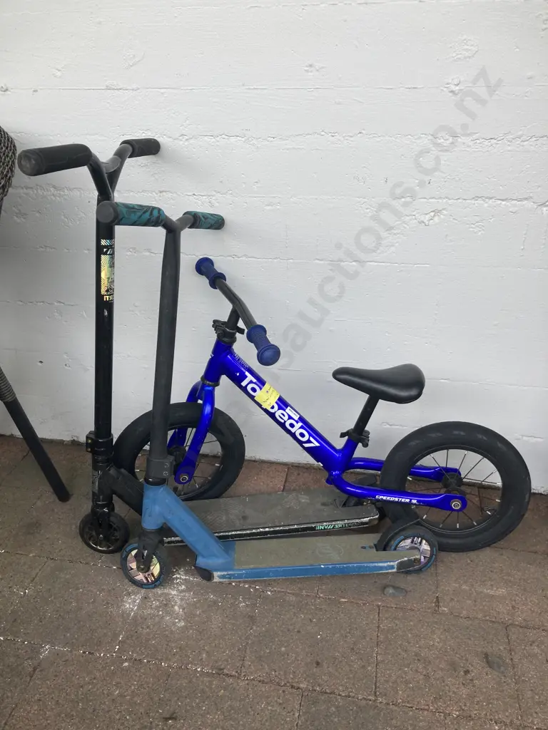 Torpedo7 Balance Bike, 2 x Invert Scooters Image 1++